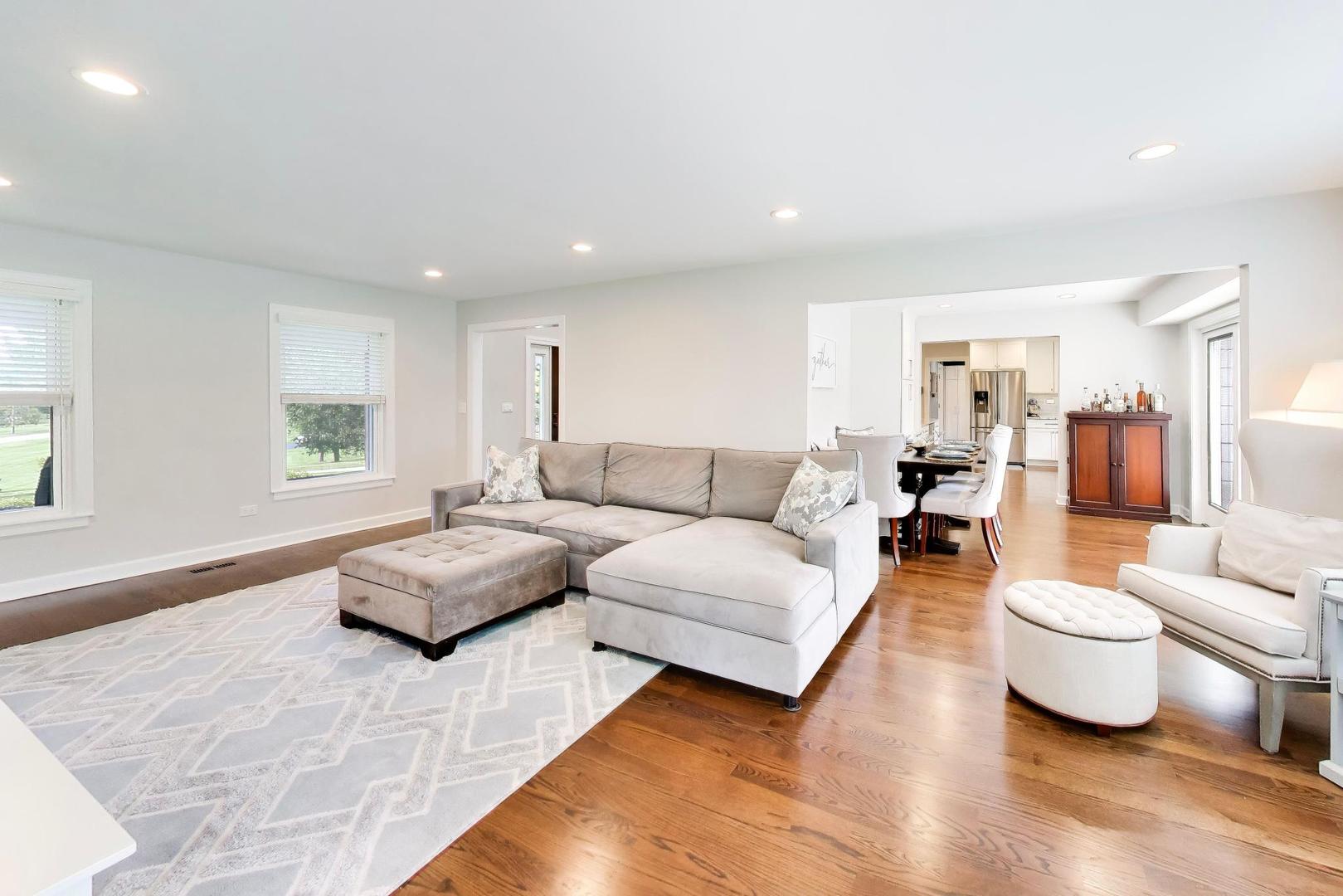 25371 W Marilyn Meadow Court Property Photo 11