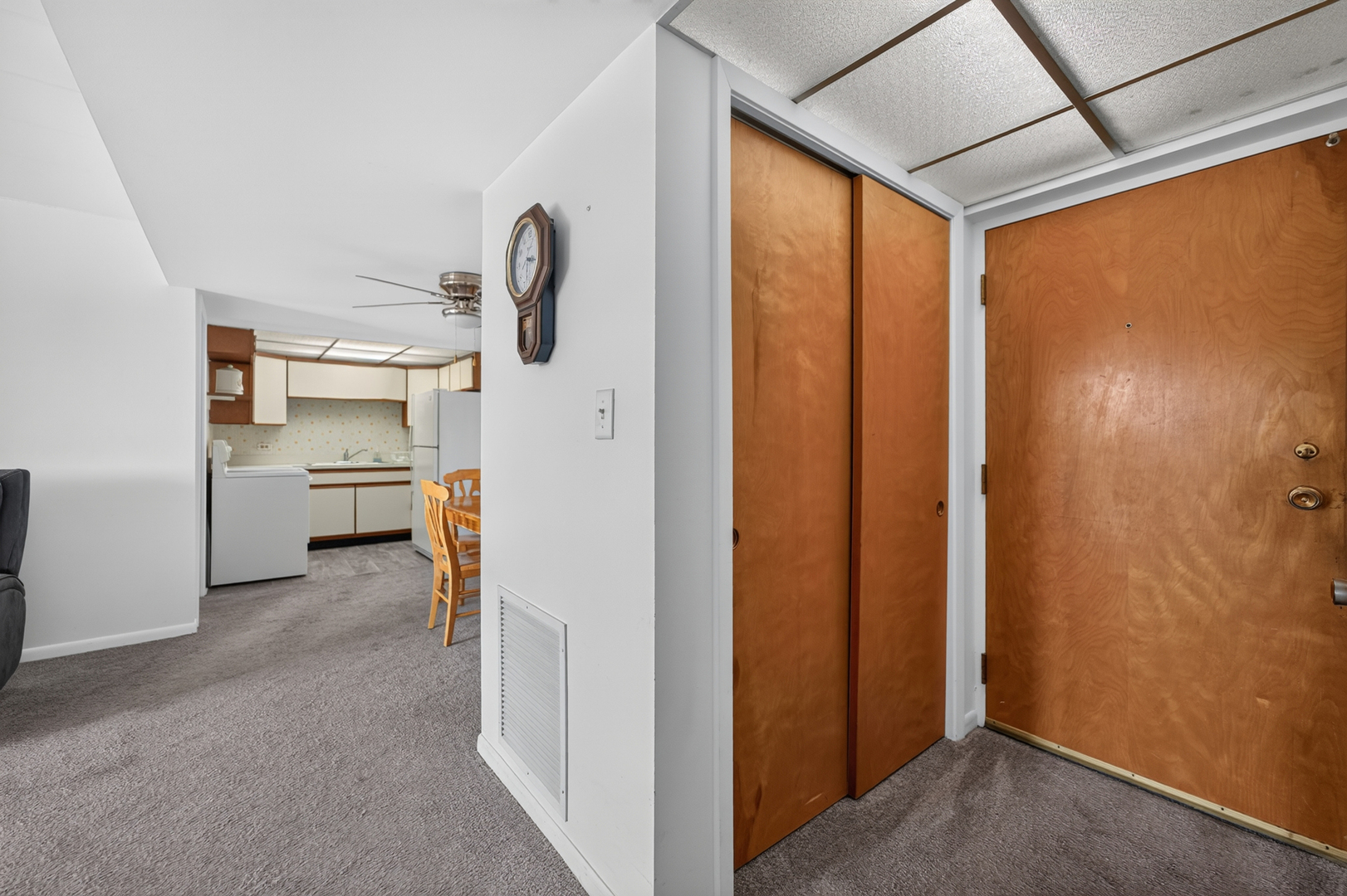 2900 Maple Avenue 14e Property Photo 3