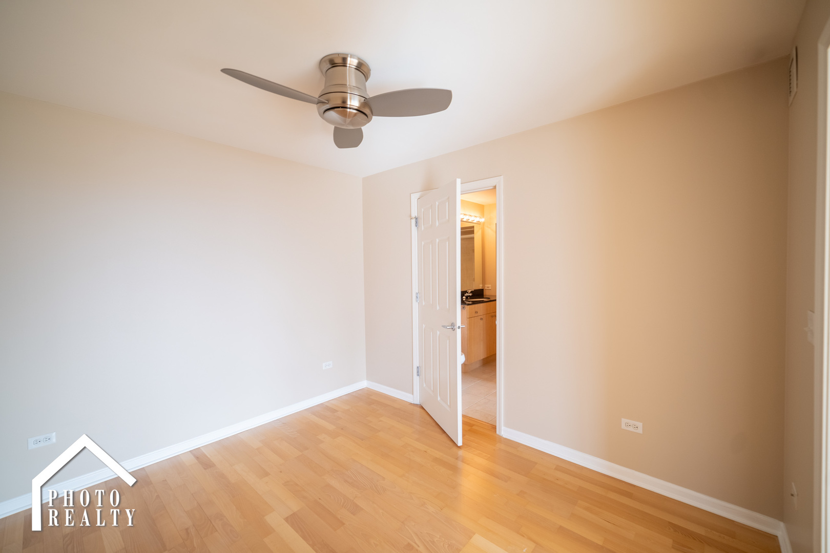 1640 Maple Avenue 1208 Property Photo 15