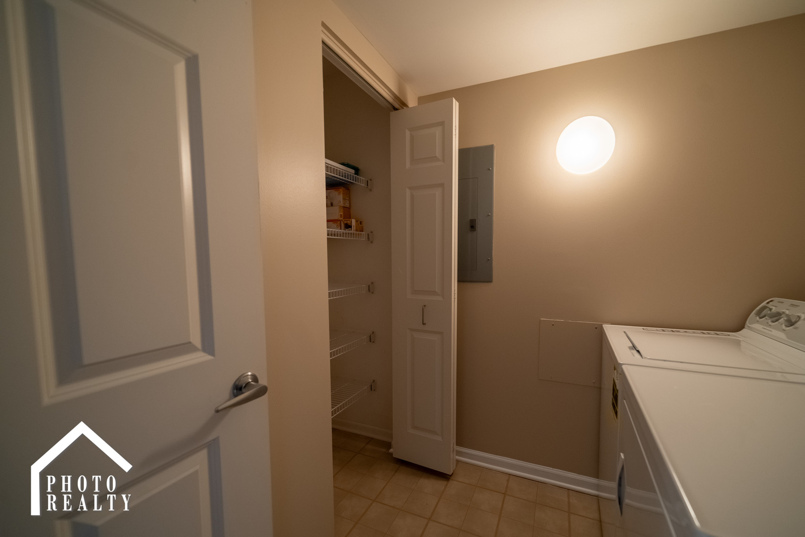 1640 Maple Avenue 1208 Property Photo 18