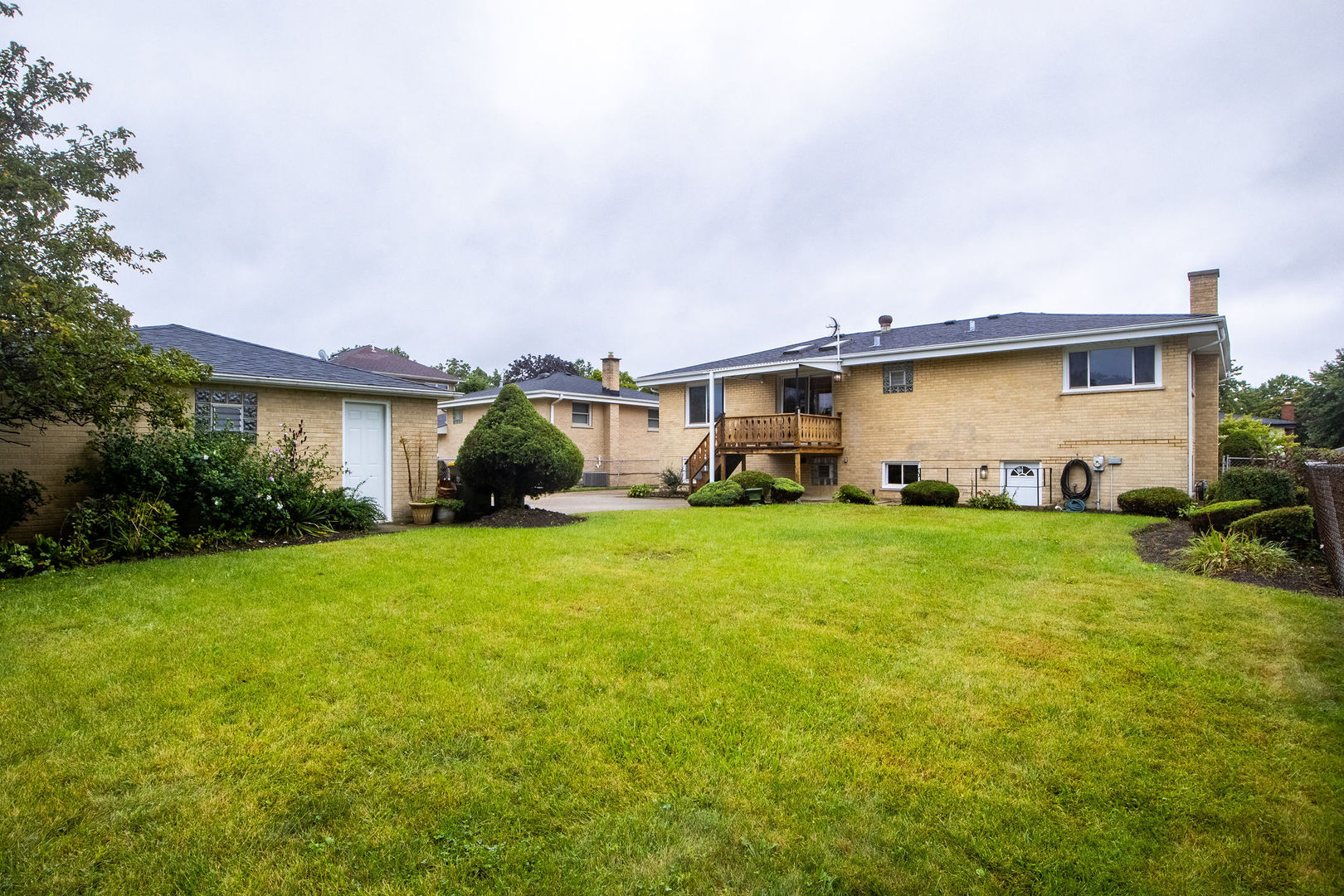 565 Arlene Drive Property Photo 10
