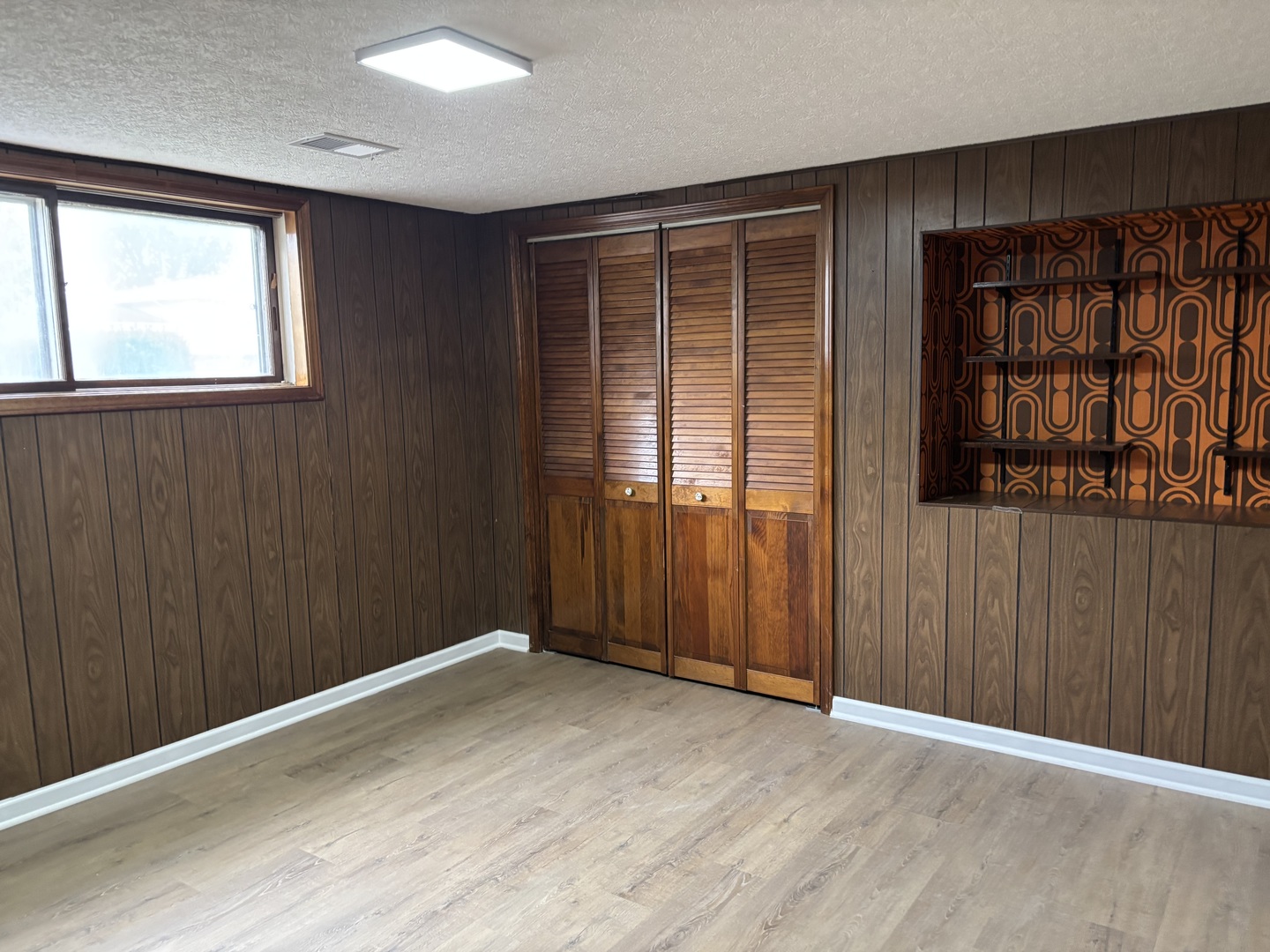 565 Arlene Drive Property Photo 14