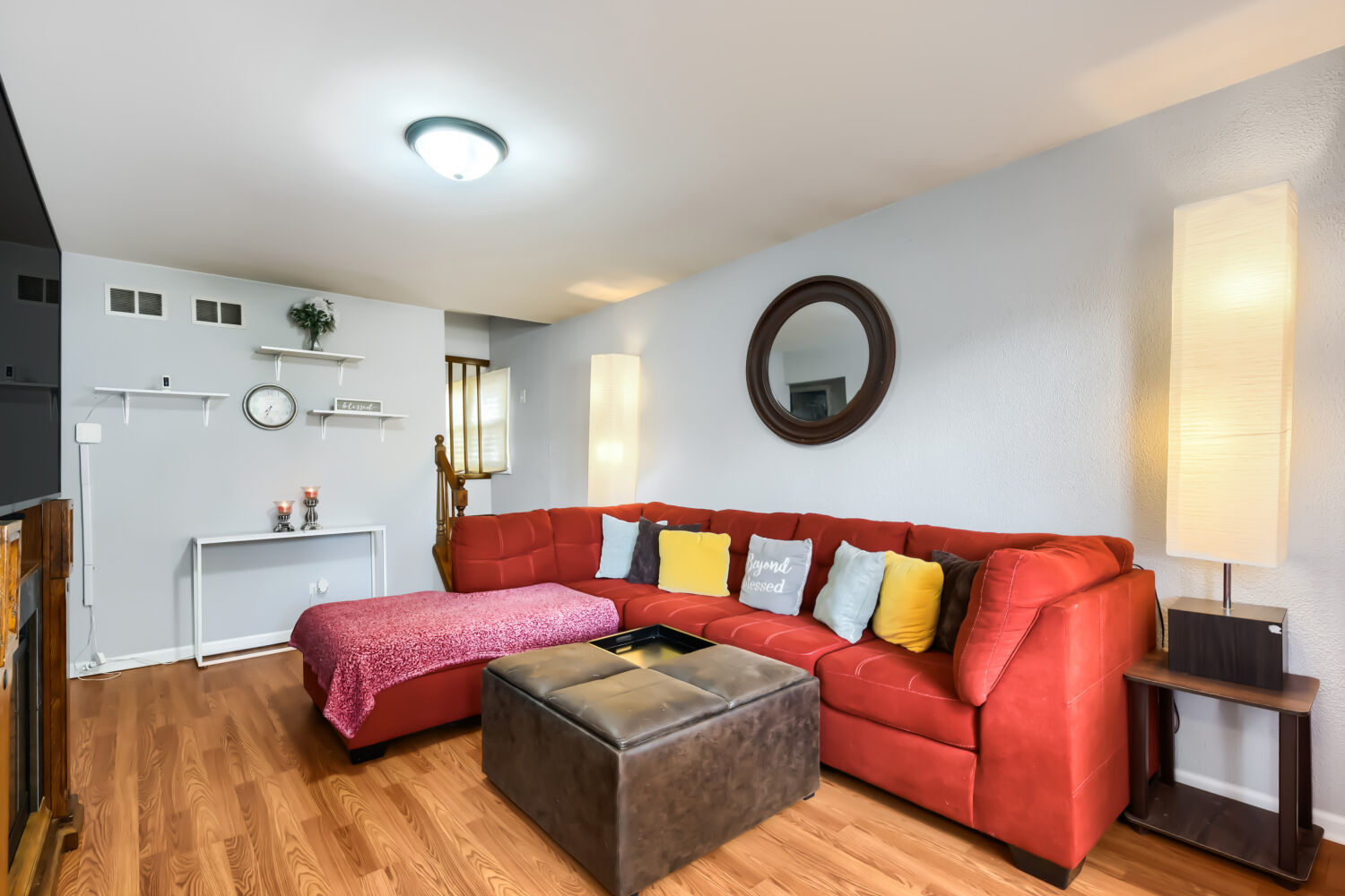 14 N Rebecca Street Property Photo 5