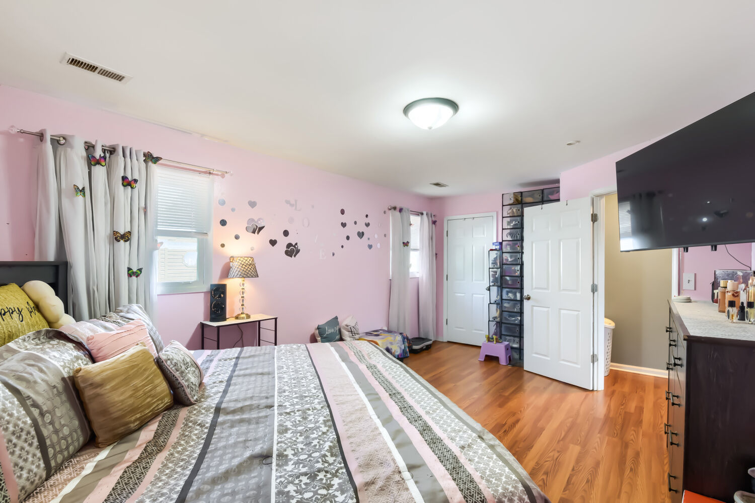 14 N Rebecca Street Property Photo 14