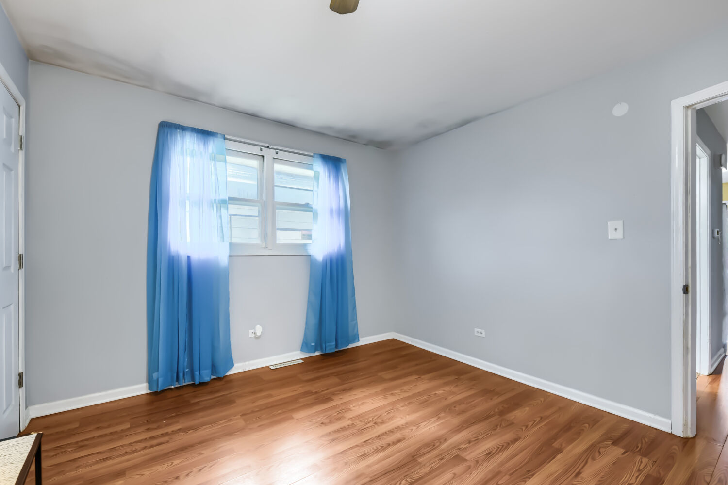 14 N Rebecca Street Property Photo 17