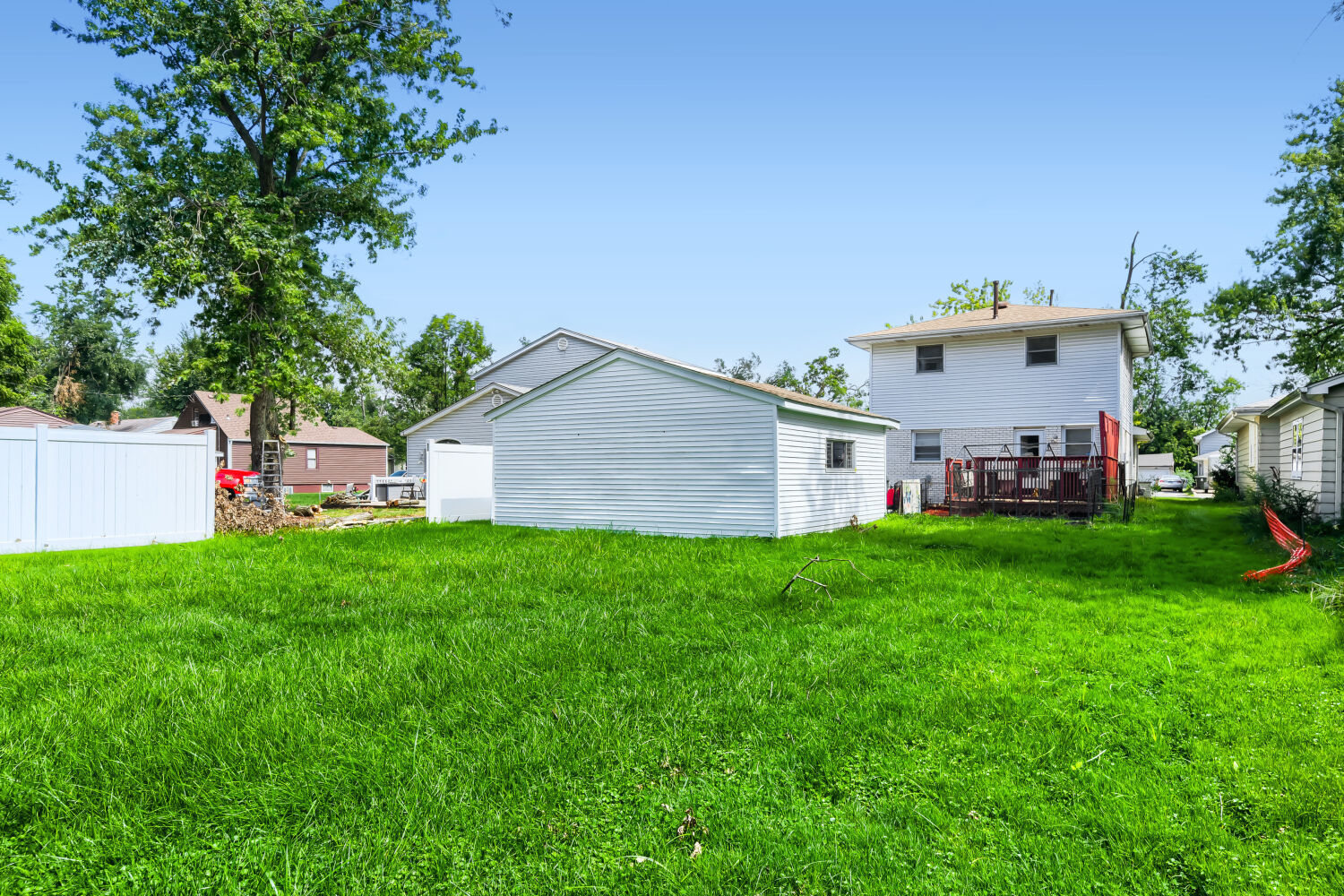 14 N Rebecca Street Property Photo 27