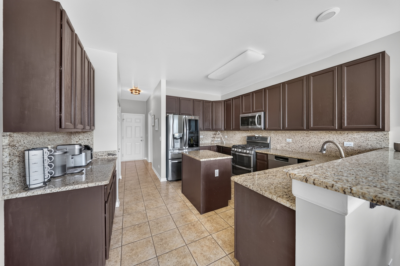 840 Verdi Court Property Photo 12