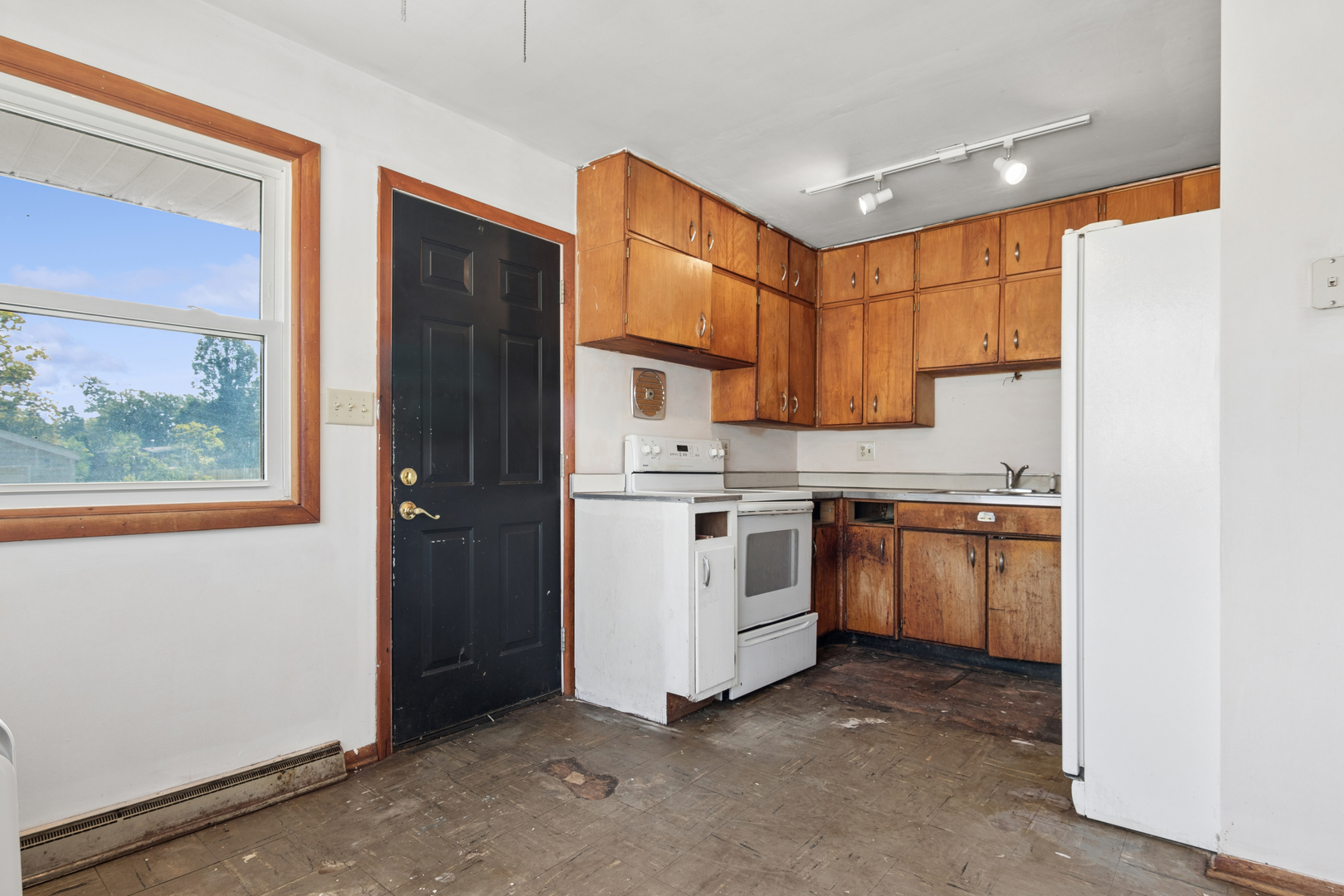 1114 S 5th Street Property Photo 5
