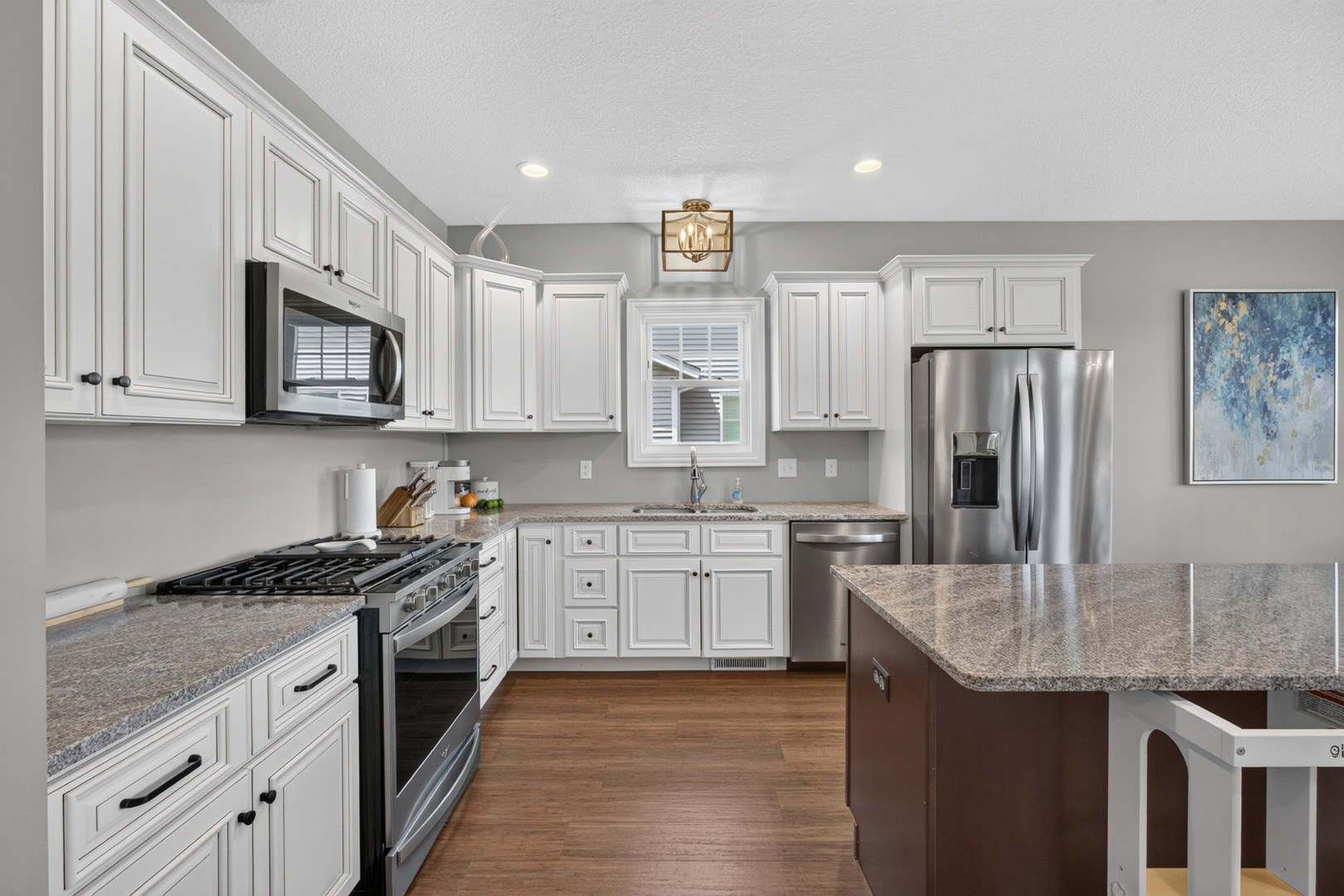 6201 Lillie Avenue Property Photo 15