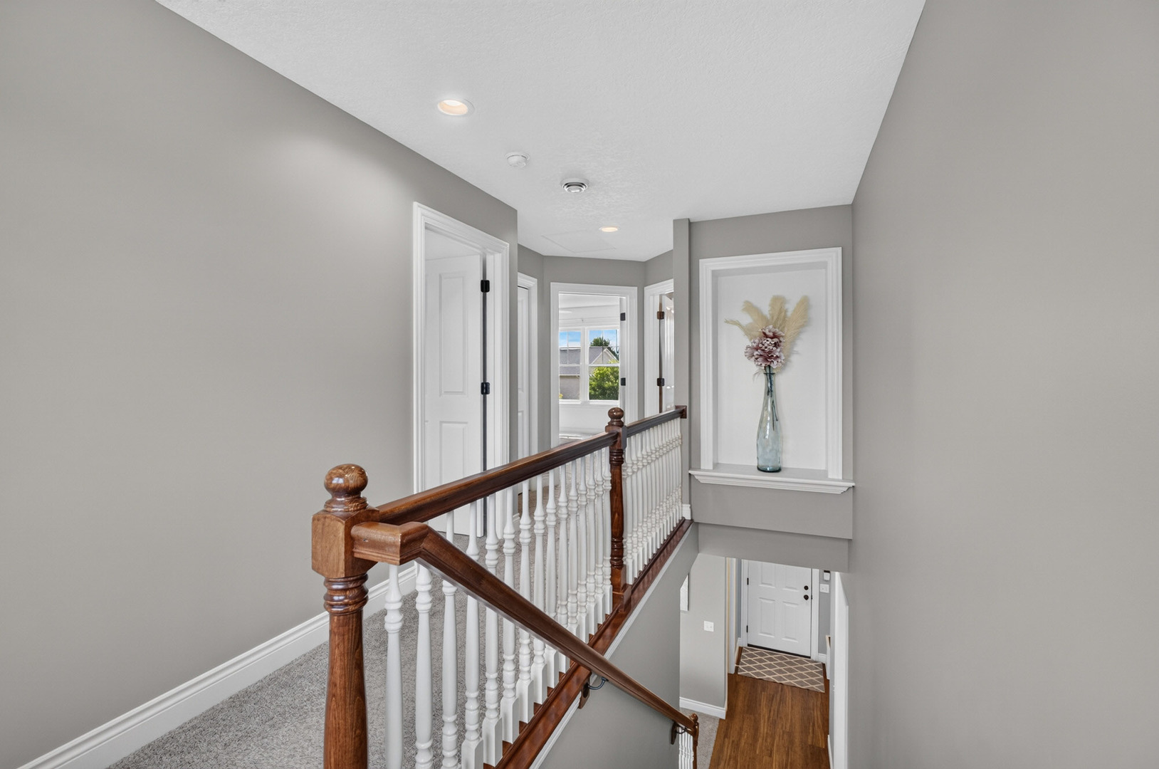 6201 Lillie Avenue Property Photo 20
