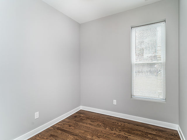 2246 S Whipple Street 3r Property Photo 7
