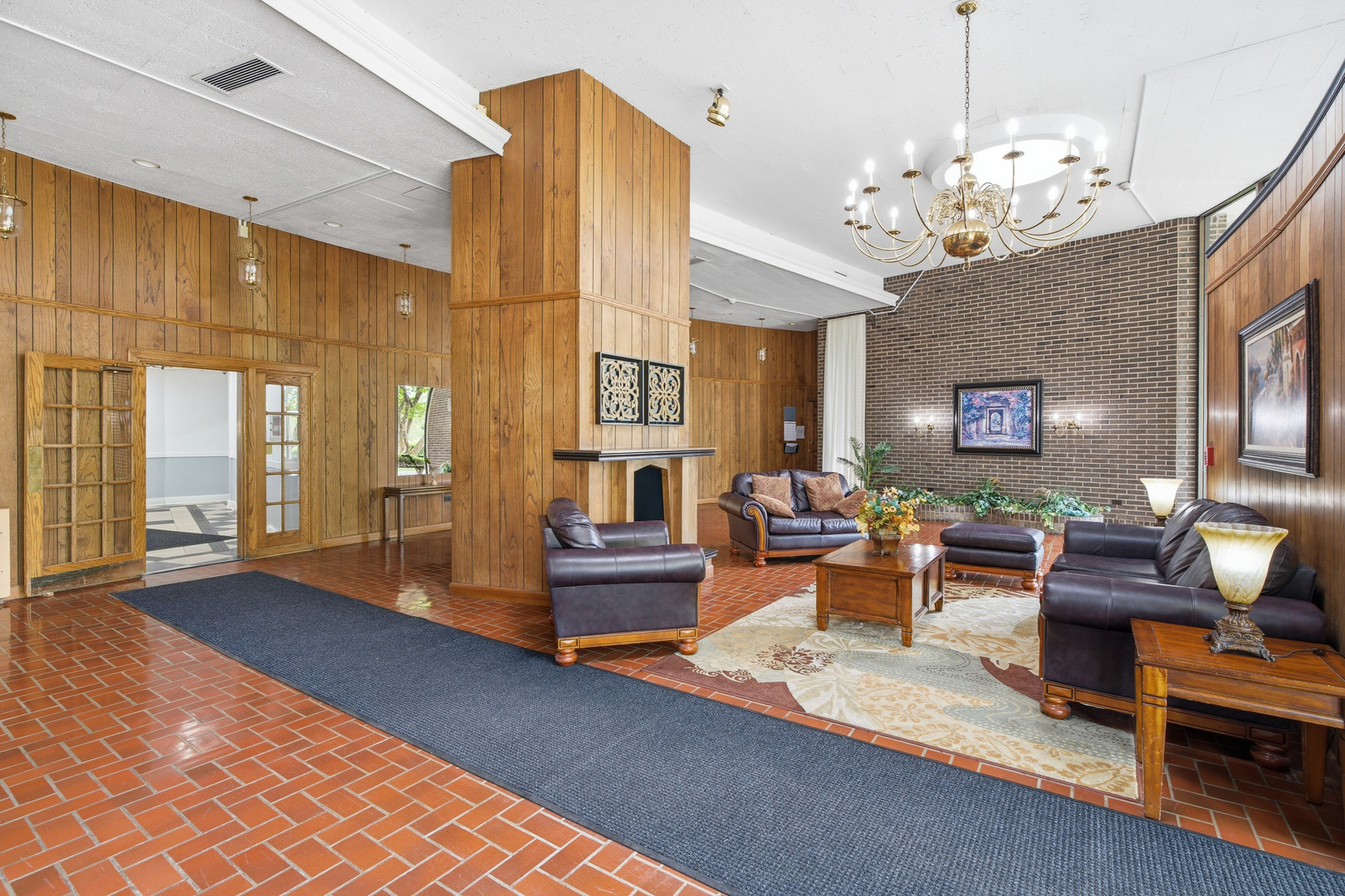 40 N Tower Road 1e Property Photo 2