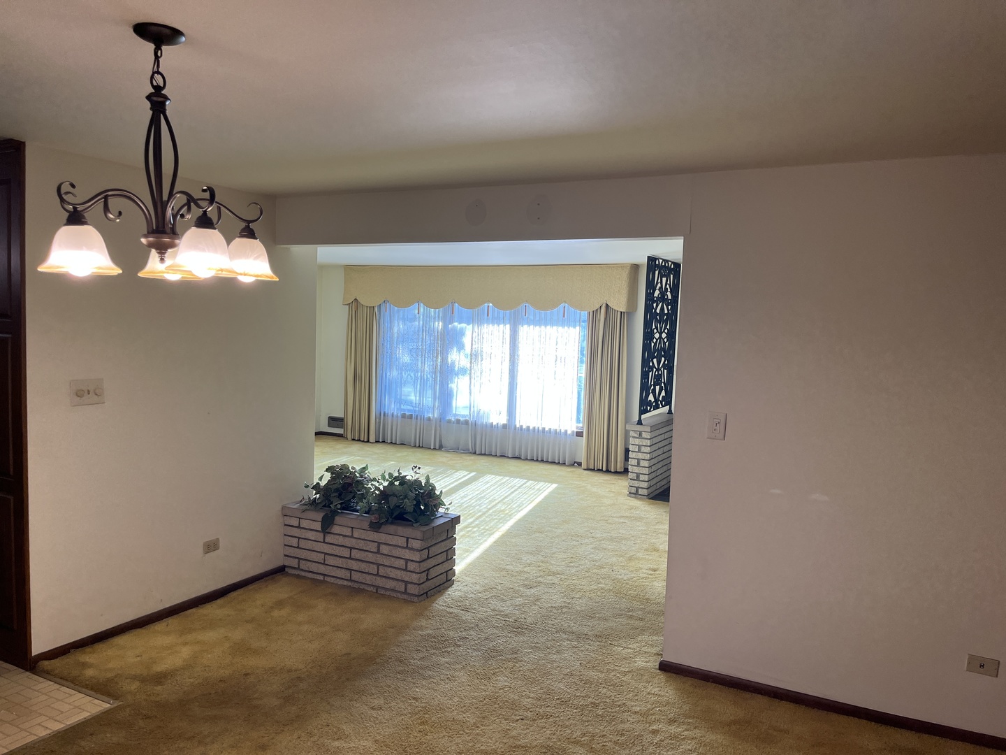 1620 Barthelone Street Property Photo 10