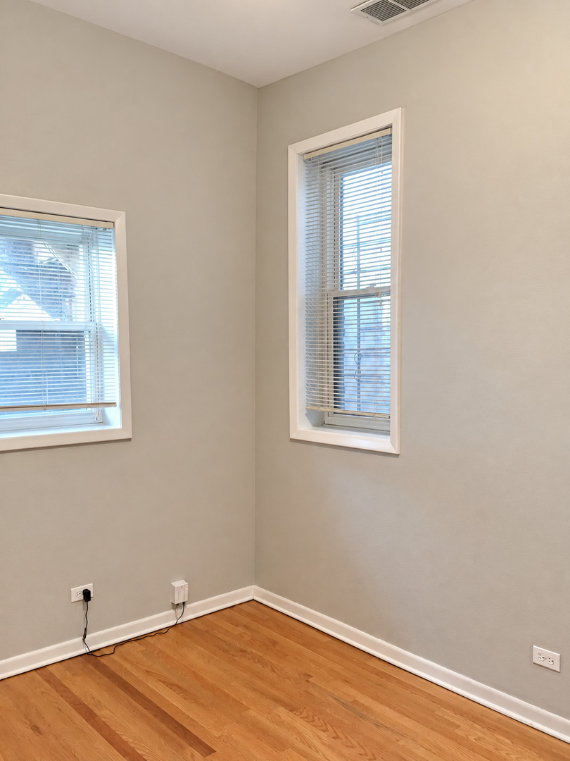 2158 W Erie Street 1 Property Photo 14