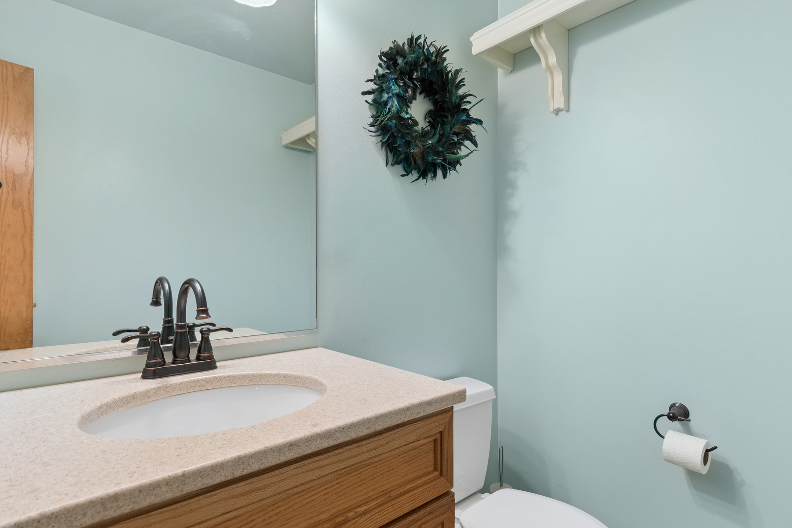 213 Lathem Street Property Photo 13