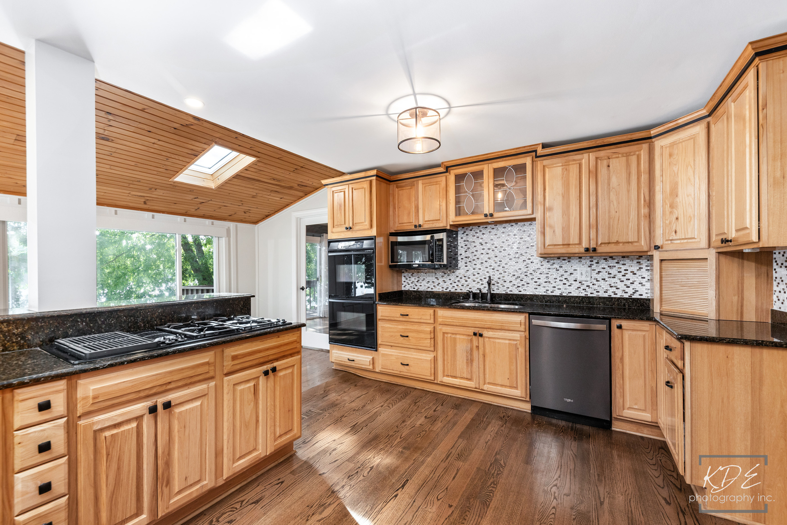 13607 S Lake Drive Property Photo 13