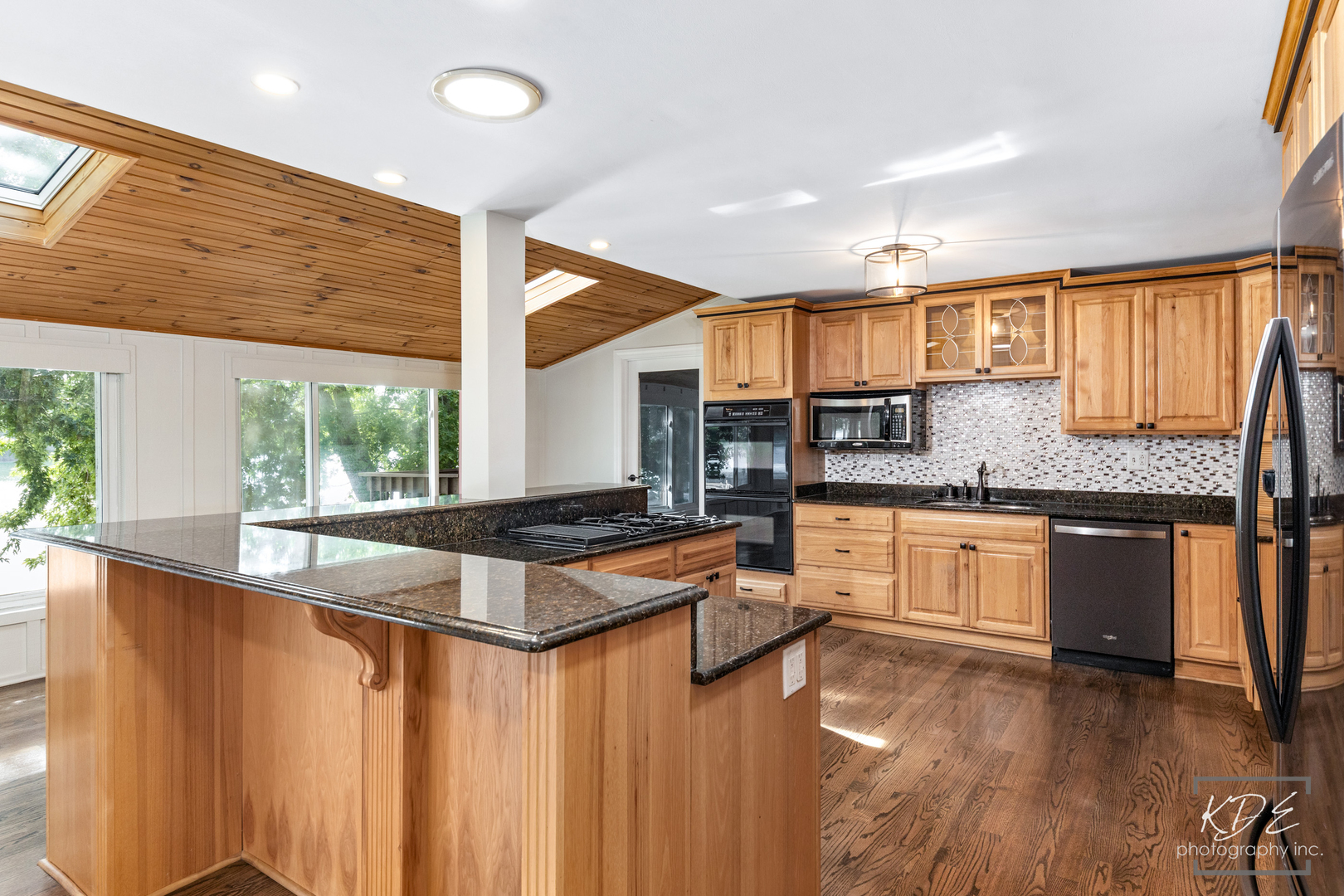 13607 S Lake Drive Property Photo 14