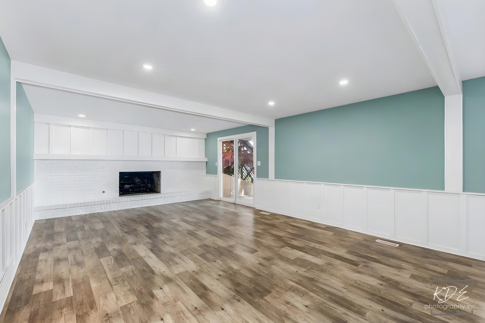 13607 S Lake Drive Property Photo 36