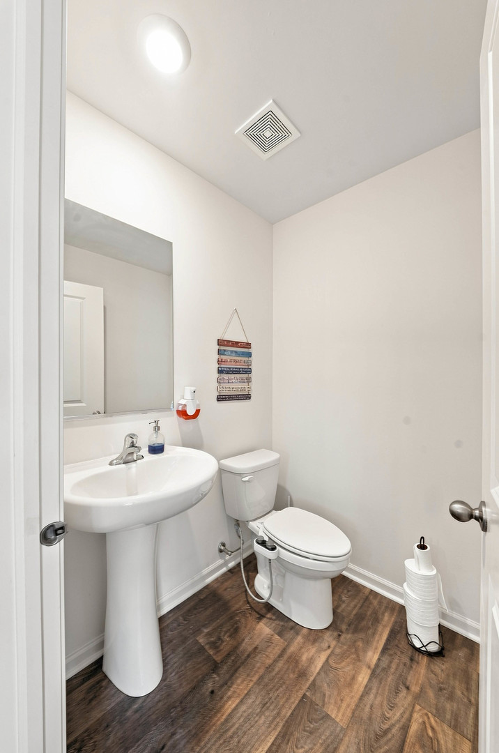 1446 Yosemite Way Property Photo 14
