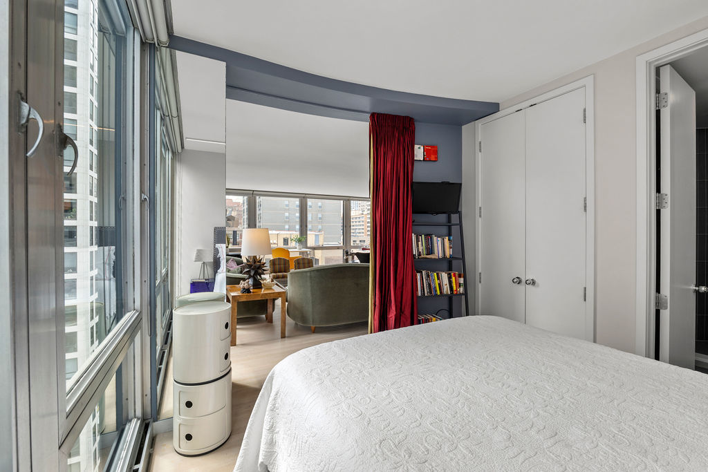 880 N Lake Shore Drive 12gh Property Photo 11