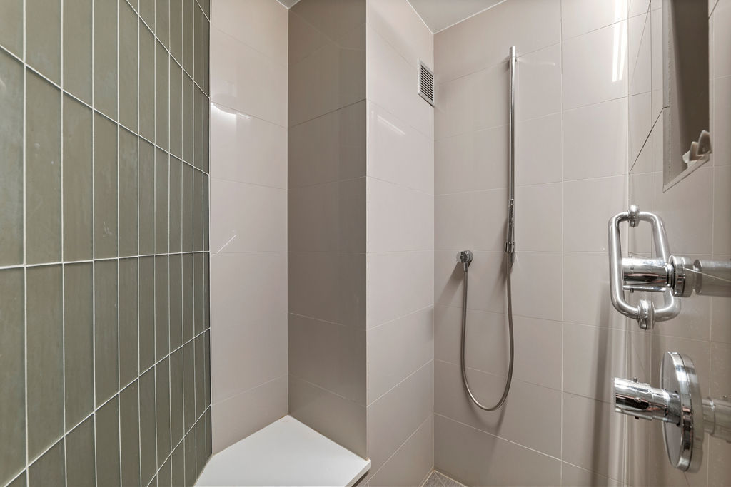 880 N Lake Shore Drive 12gh Property Photo 13