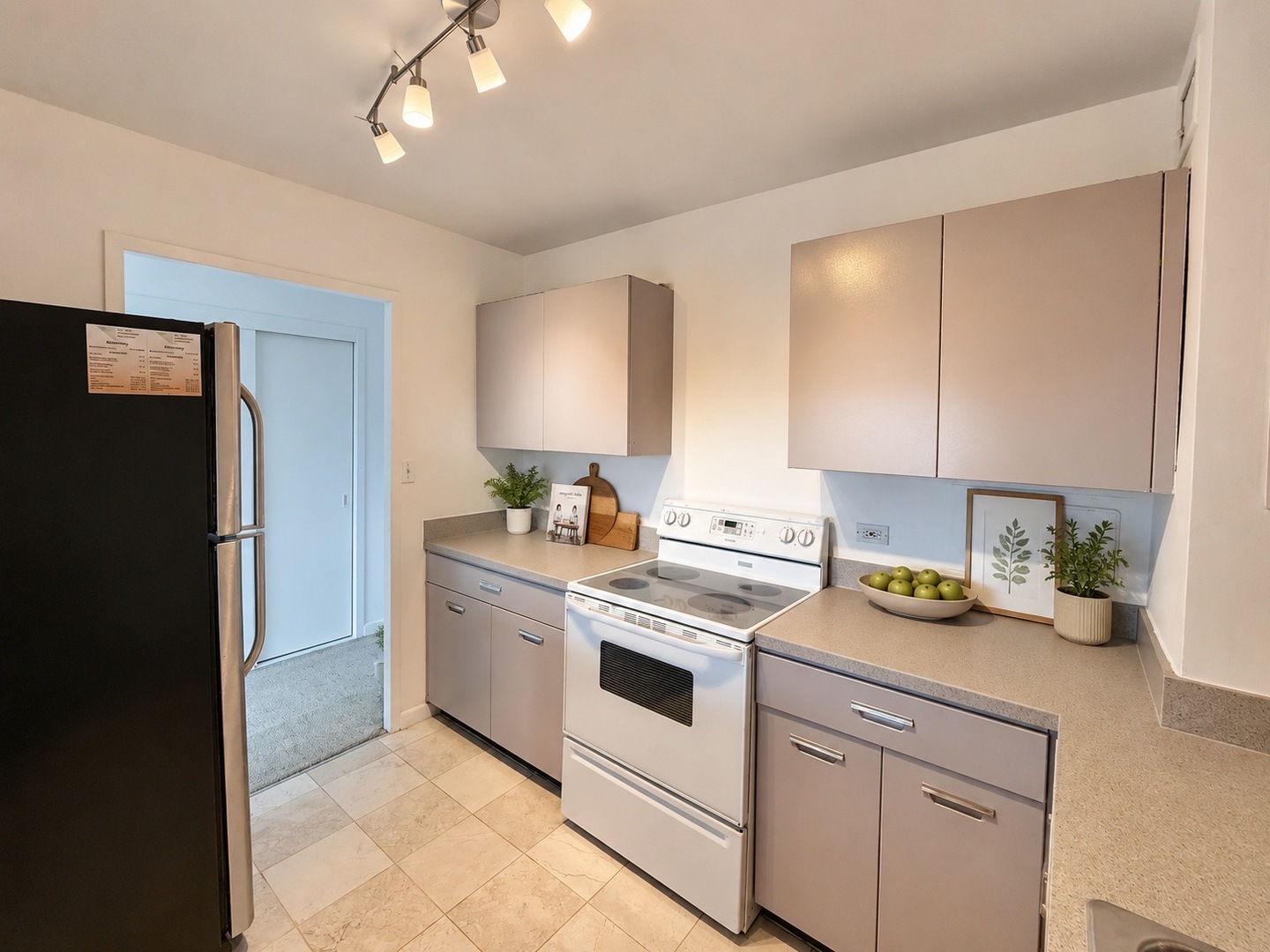 3600 N Lake Shore Drive 2220 Property Photo 15