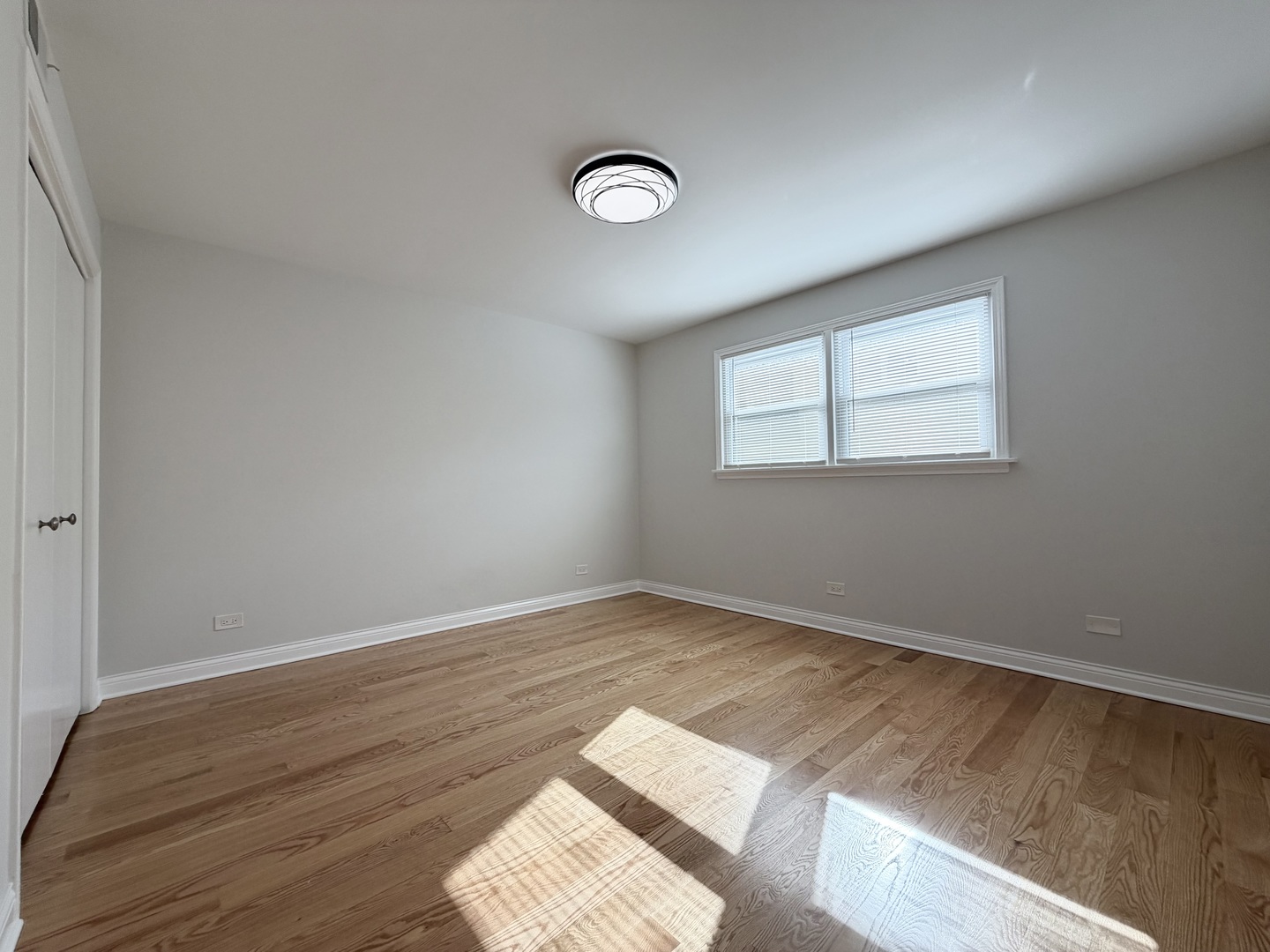 5322 W Windsor Avenue 2c Property Photo 16