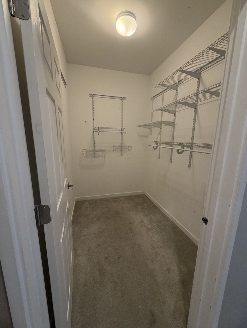 2240 W Madison Street 201 Property Photo 17