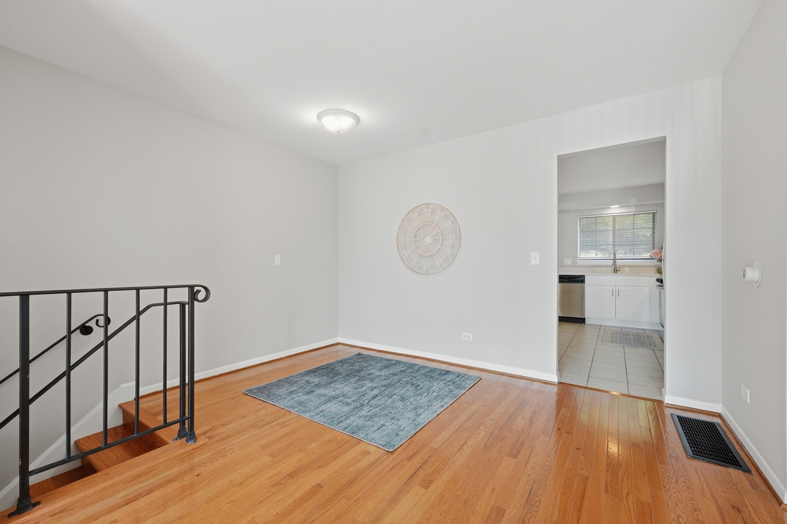 102 Steeple Drive B Property Photo 6