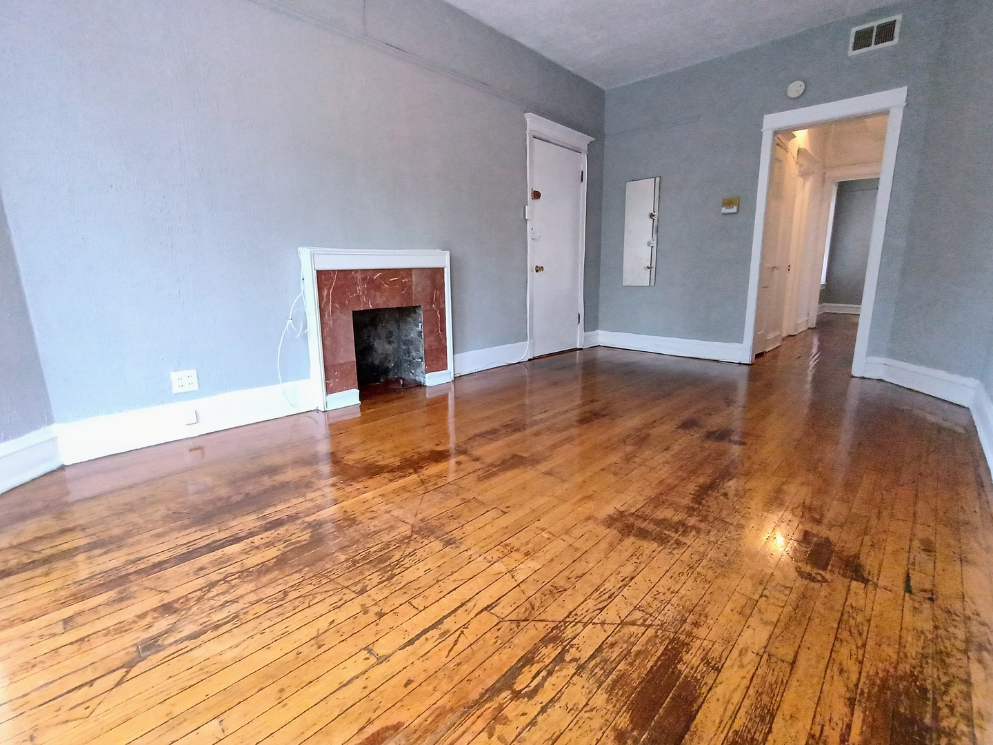 3516 N Broadway Street 2 Property Photo 3