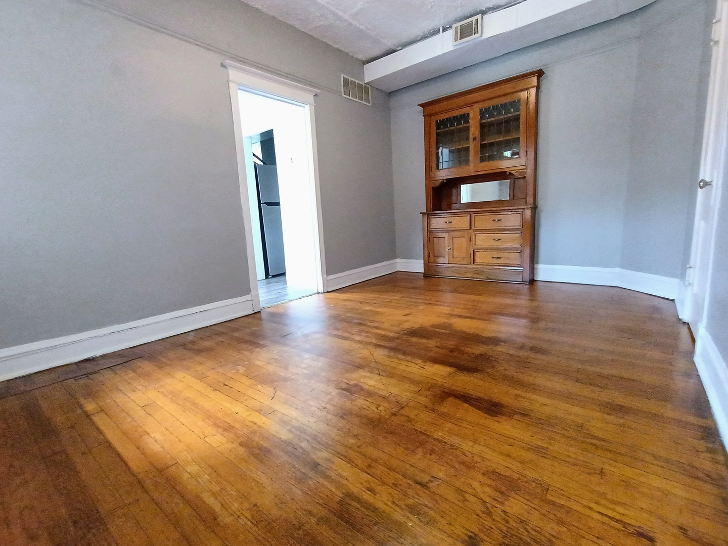 3516 N Broadway Street 2 Property Photo 4