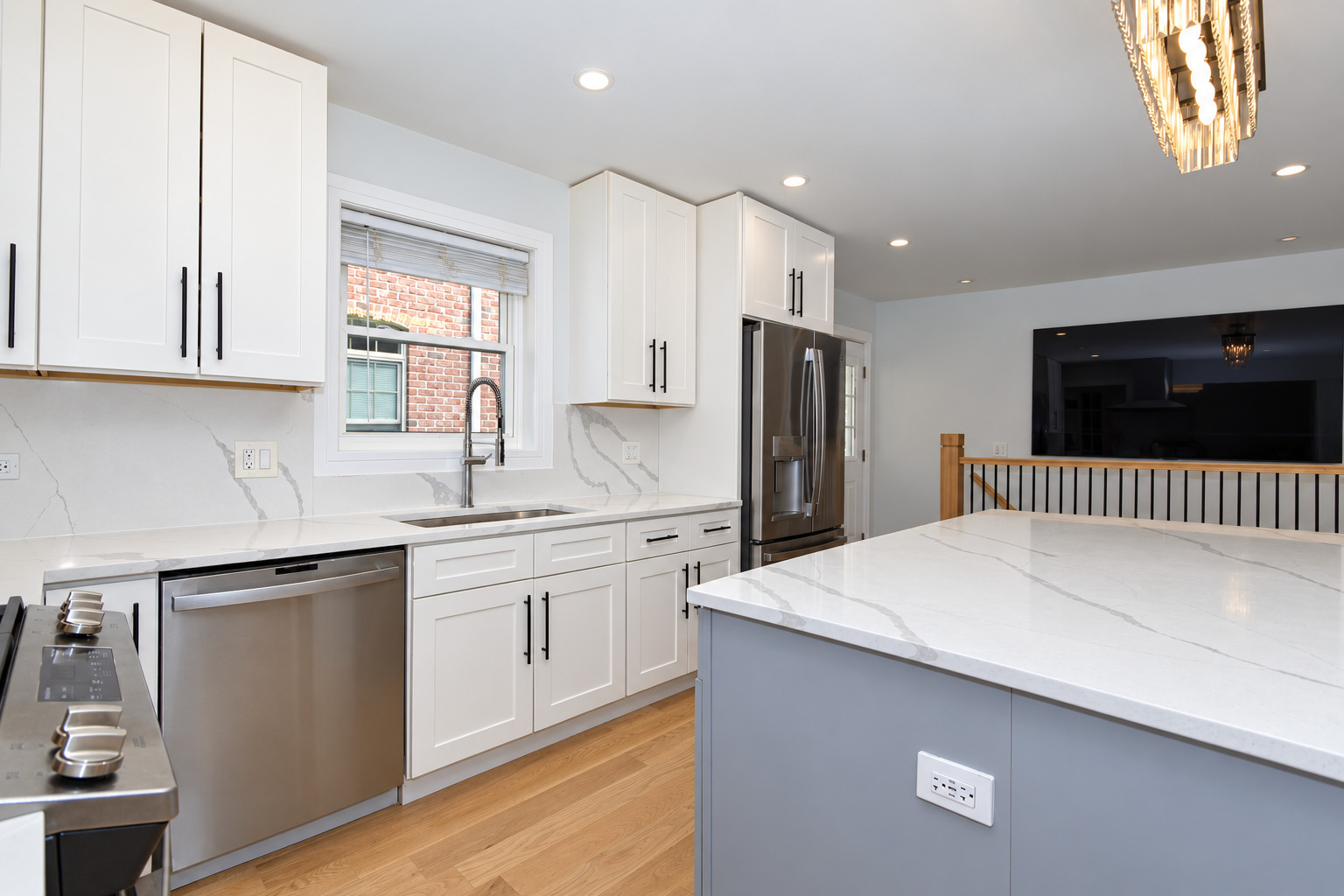 4754 W North Shore Avenue Property Photo 16
