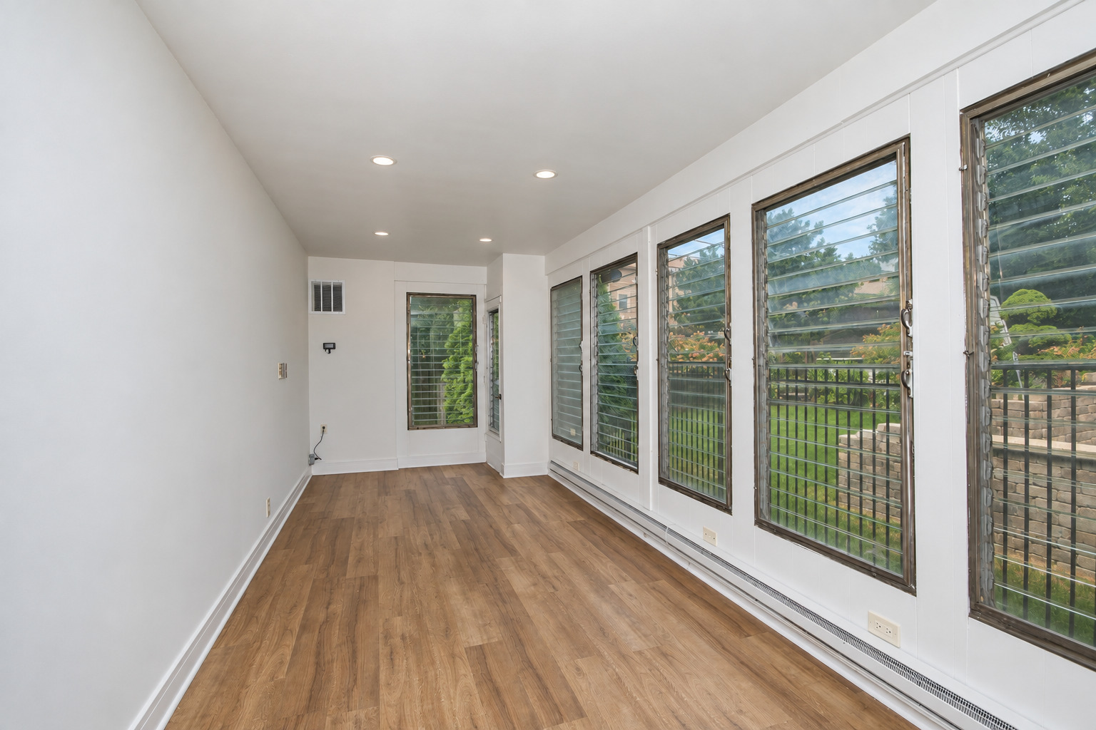 4754 W North Shore Avenue Property Photo 32