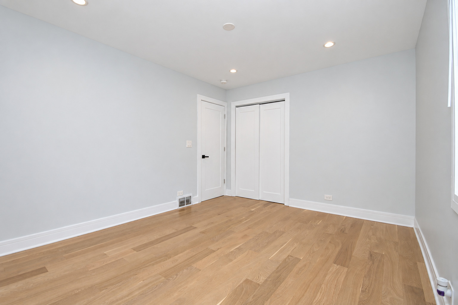 4754 W North Shore Avenue Property Photo 42