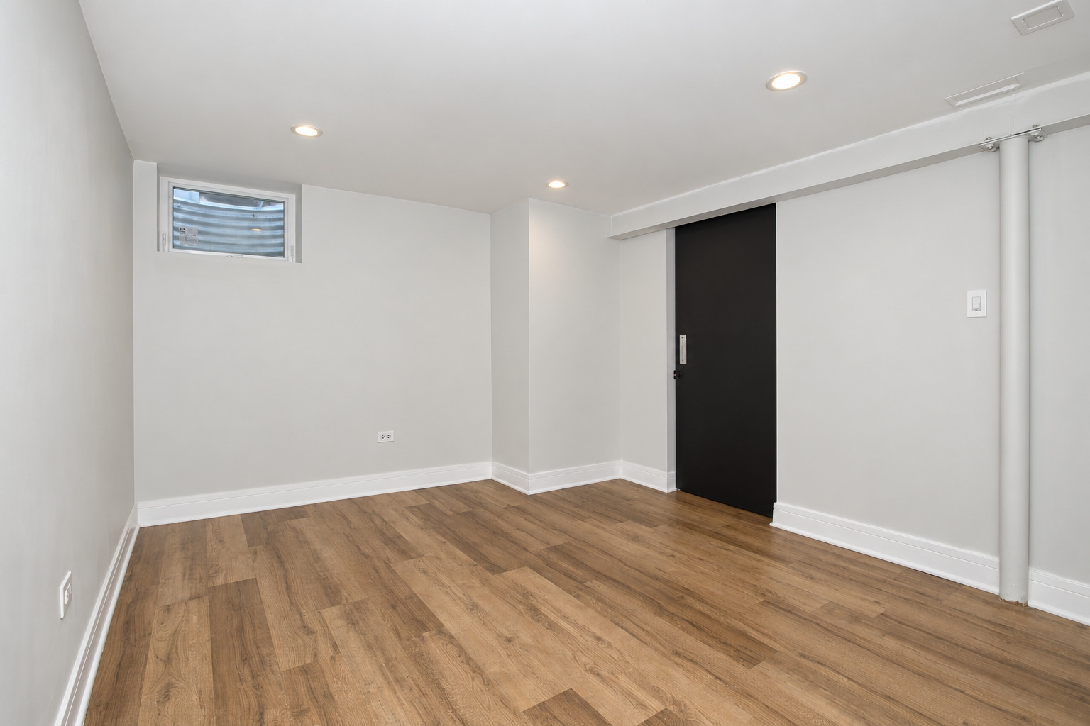 4754 W North Shore Avenue Property Photo 54