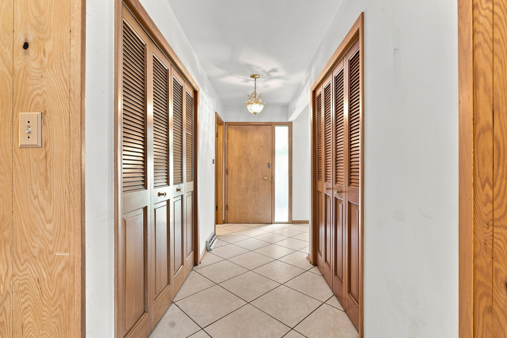 1610 E Dogwood Lane Property Photo 4