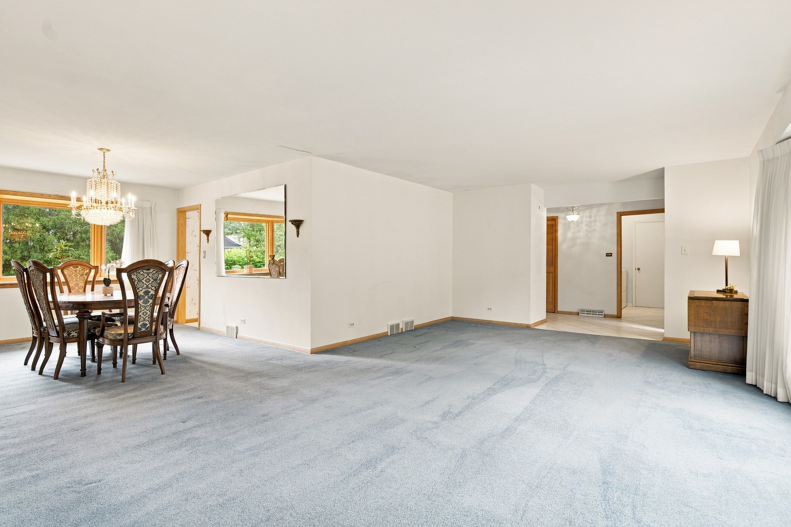 1610 E Dogwood Lane Property Photo 8