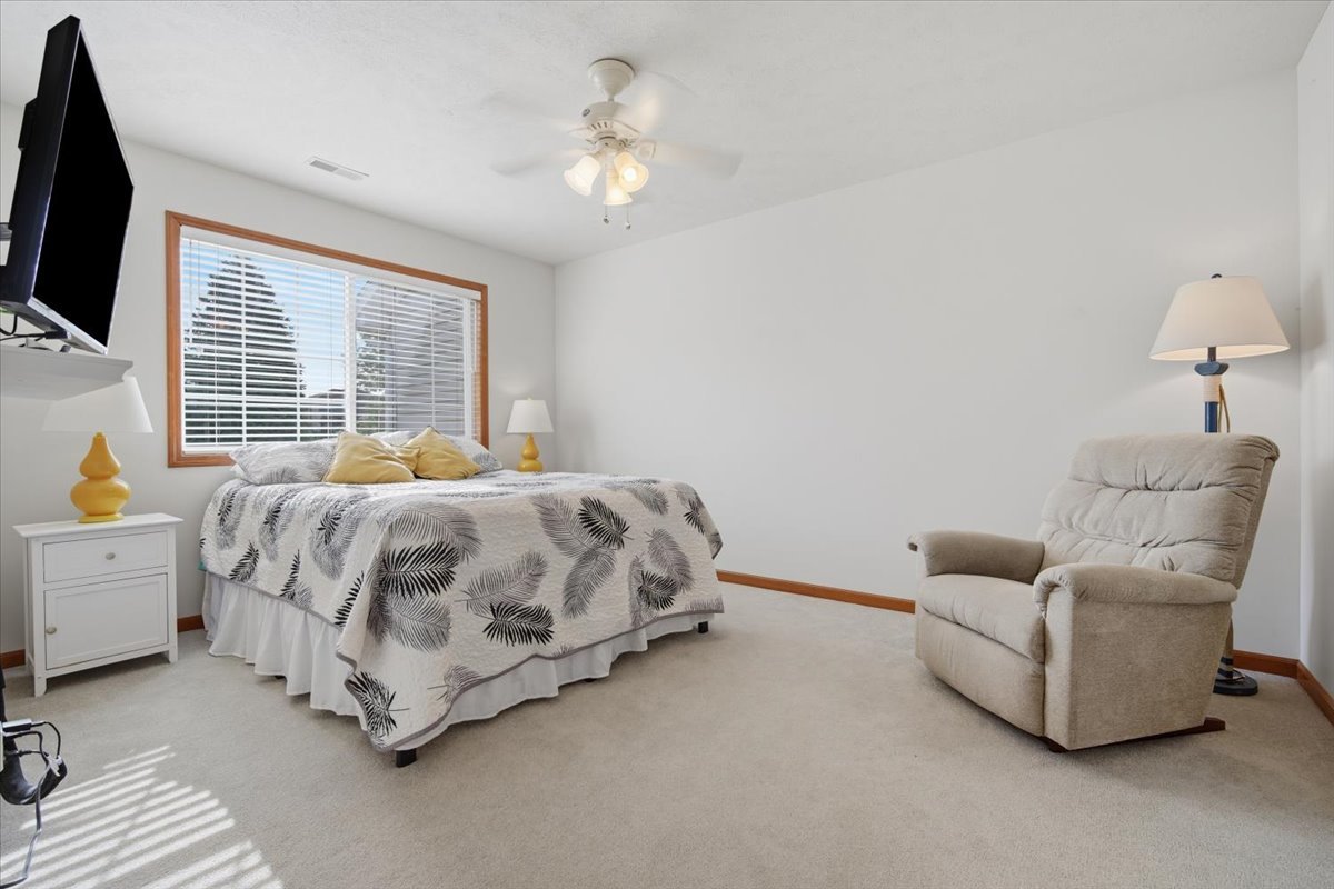 1312 Inglewood Circle Property Photo 11