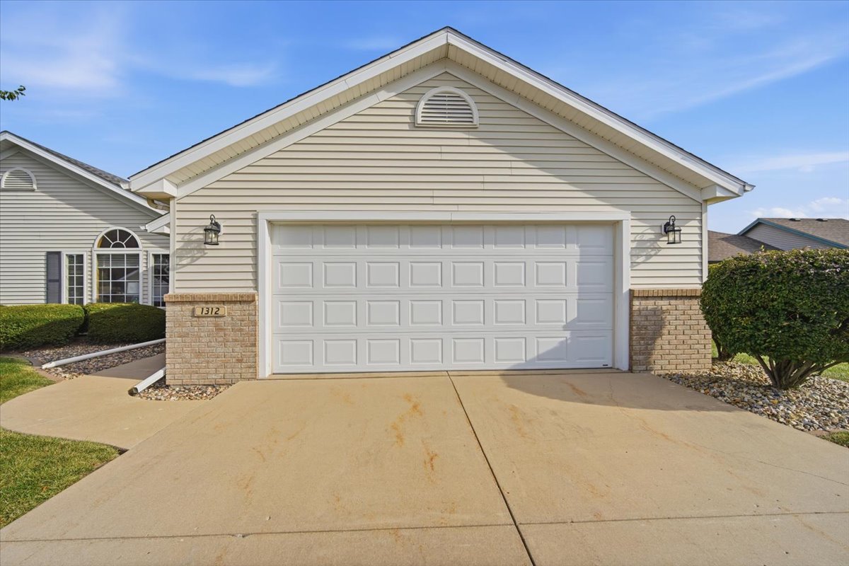 1312 Inglewood Circle Property Photo 18