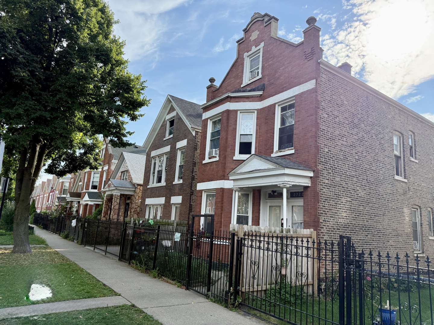 2722 S Homan Avenue Property Photo 2