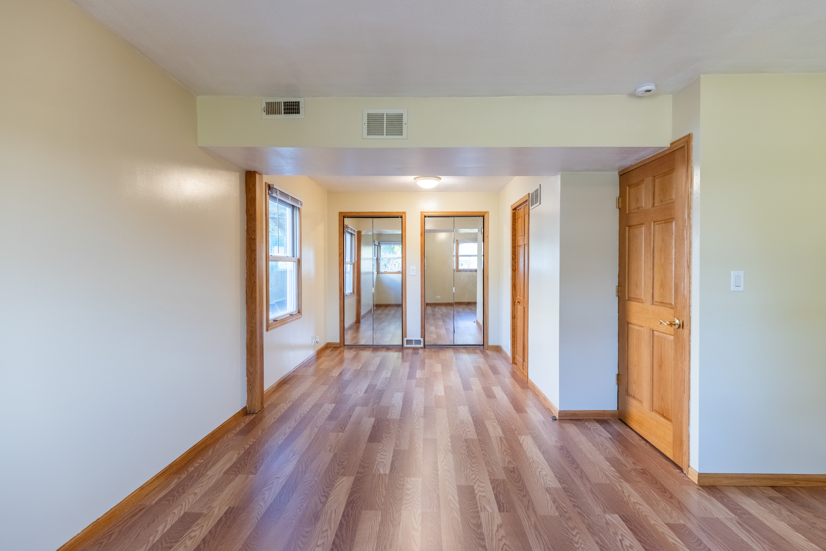 18843 W Deerpath Road Property Photo 12