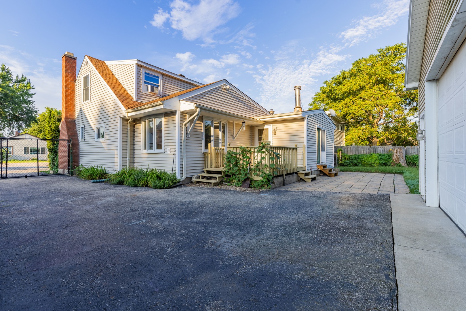 18843 W Deerpath Road Property Photo 16