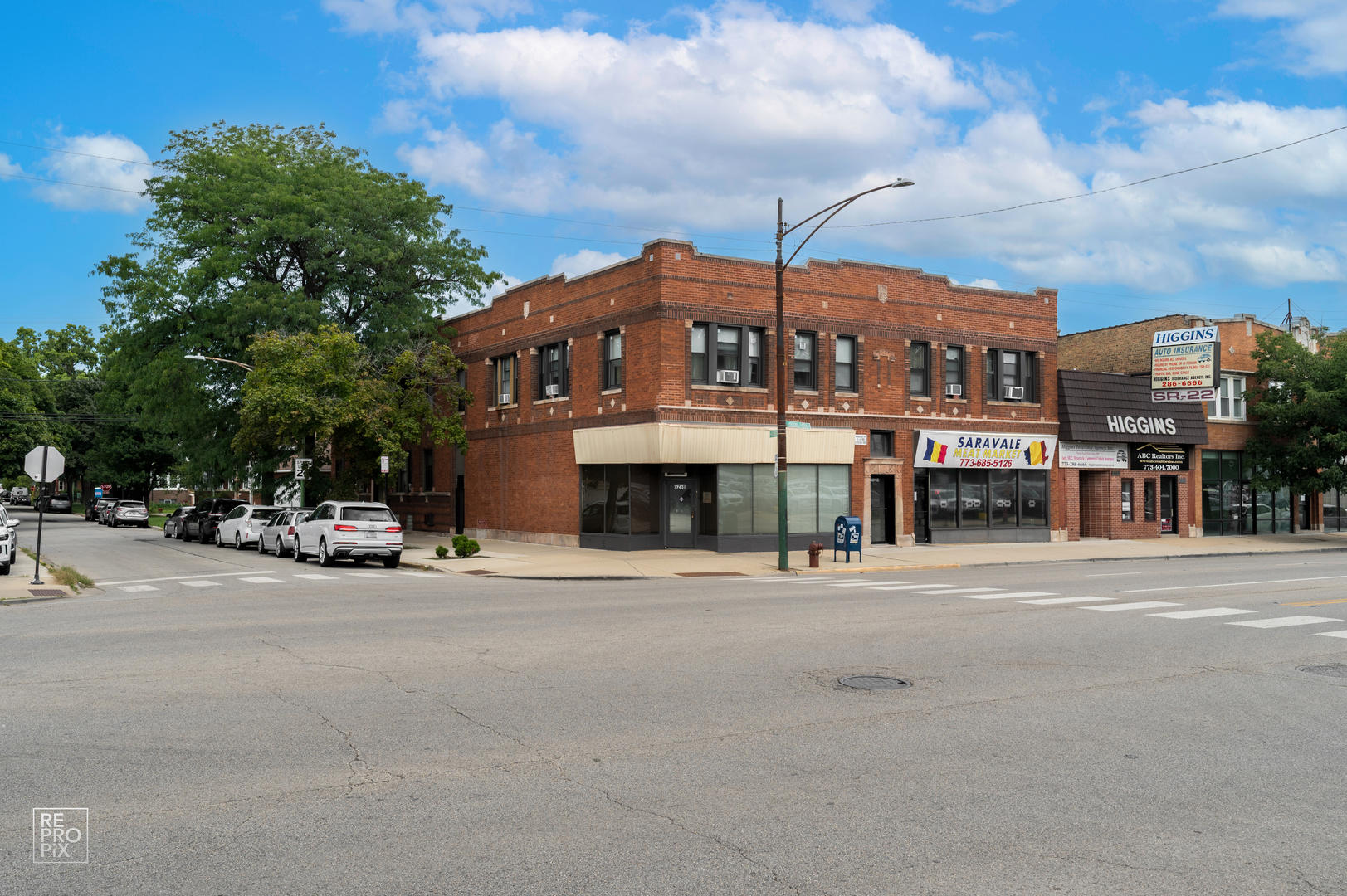 5256 W Irving Park Road Property Photo 2