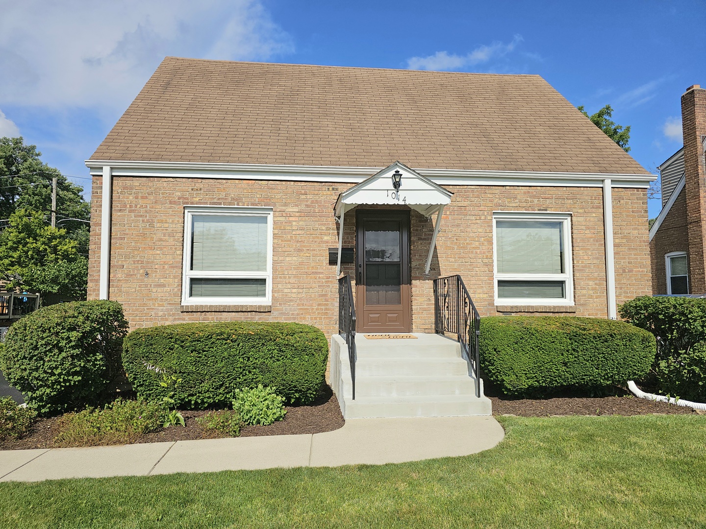 1014 S Summit Avenue Property Photo 2