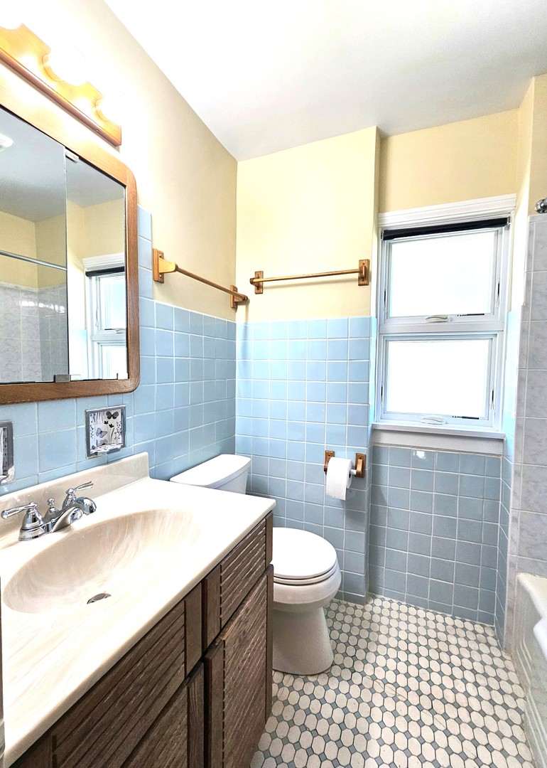 1014 S Summit Avenue Property Photo 14