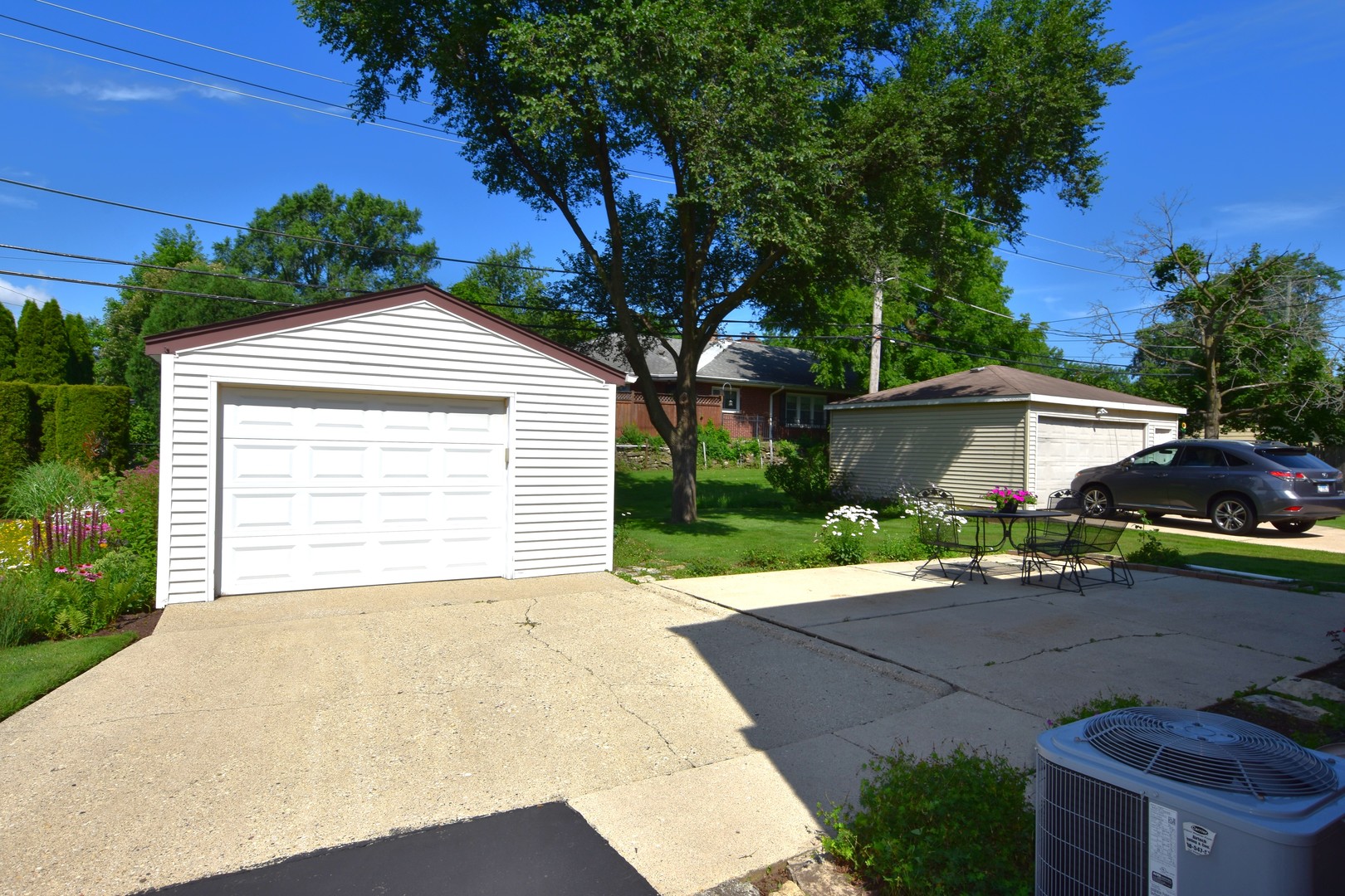 1014 S Summit Avenue Property Photo 16