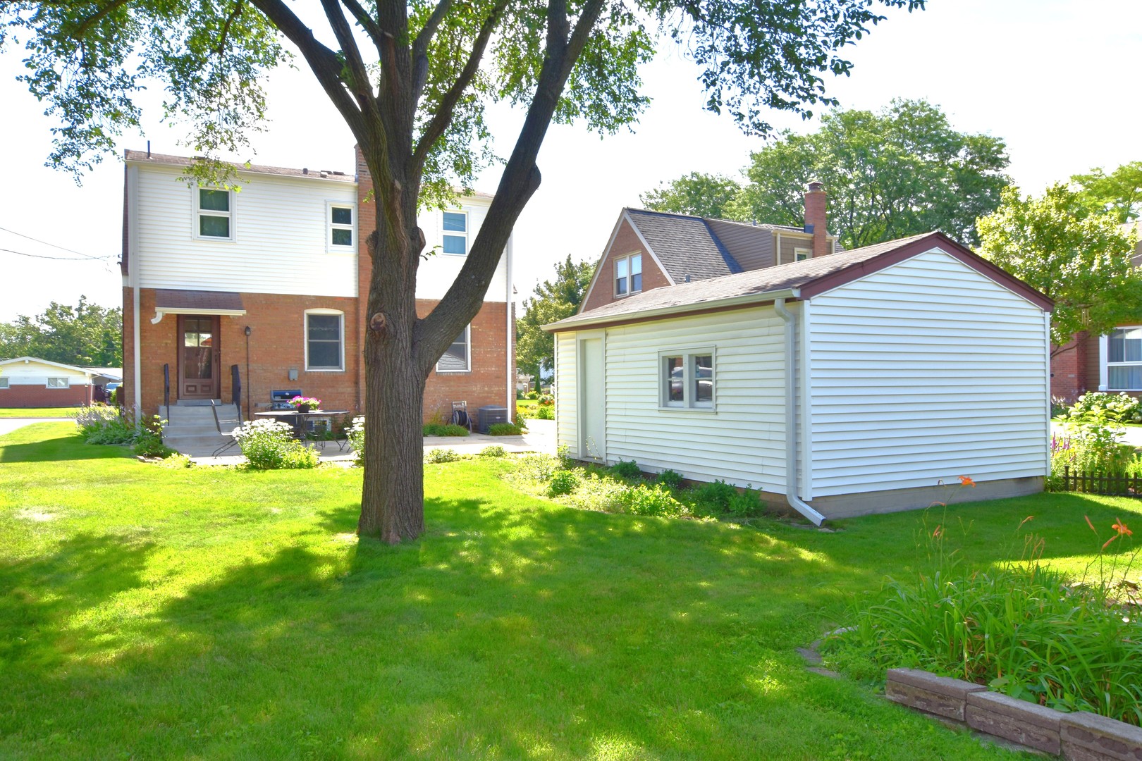 1014 S Summit Avenue Property Photo 17