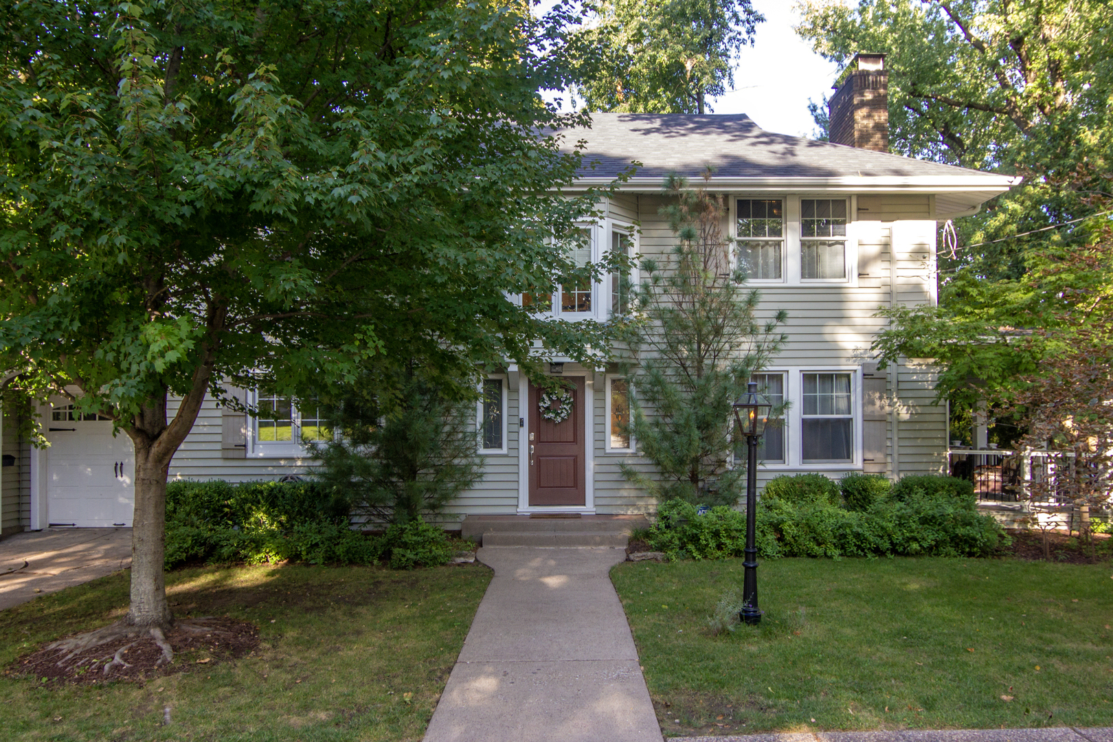315 Ridgewood Avenue Property Photo 1