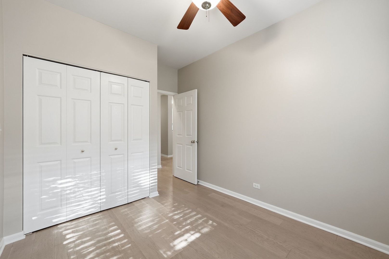 1225 N Orleans Street 602 Property Photo 12