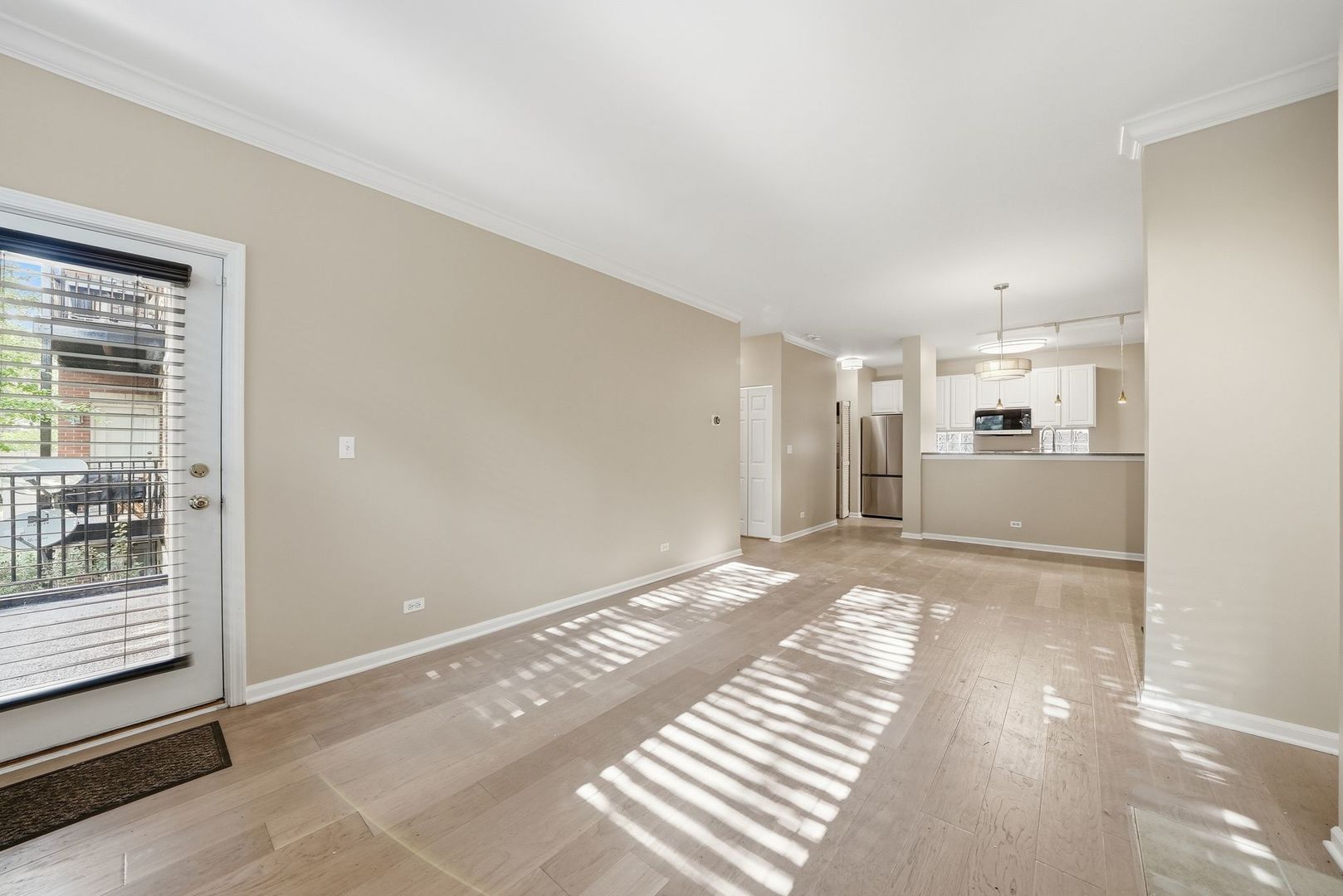1225 N Orleans Street 602 Property Photo 18